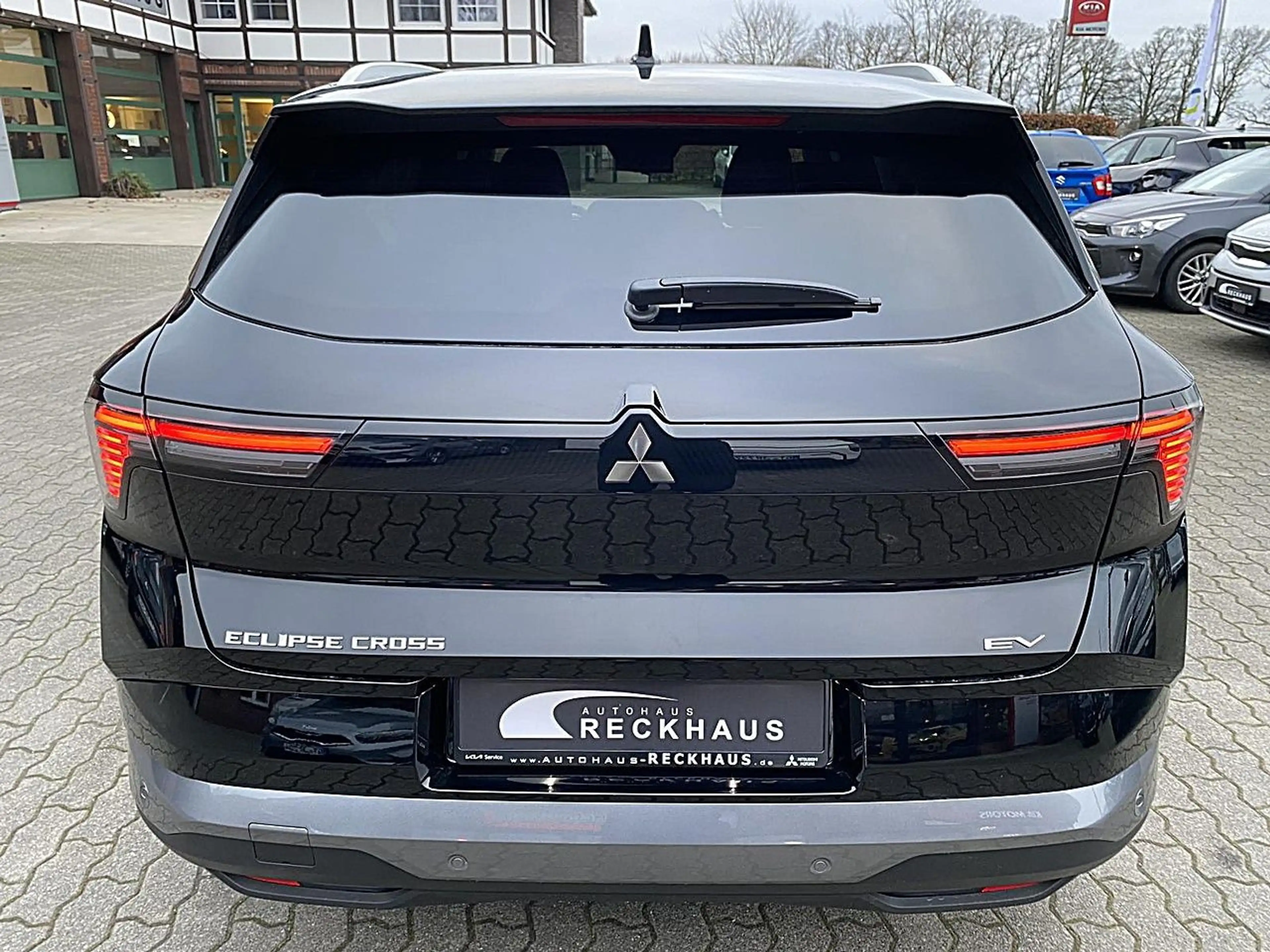Mitsubishi Eclipse Cross Diamant TOP 87 kWh (22kW) — photo 5