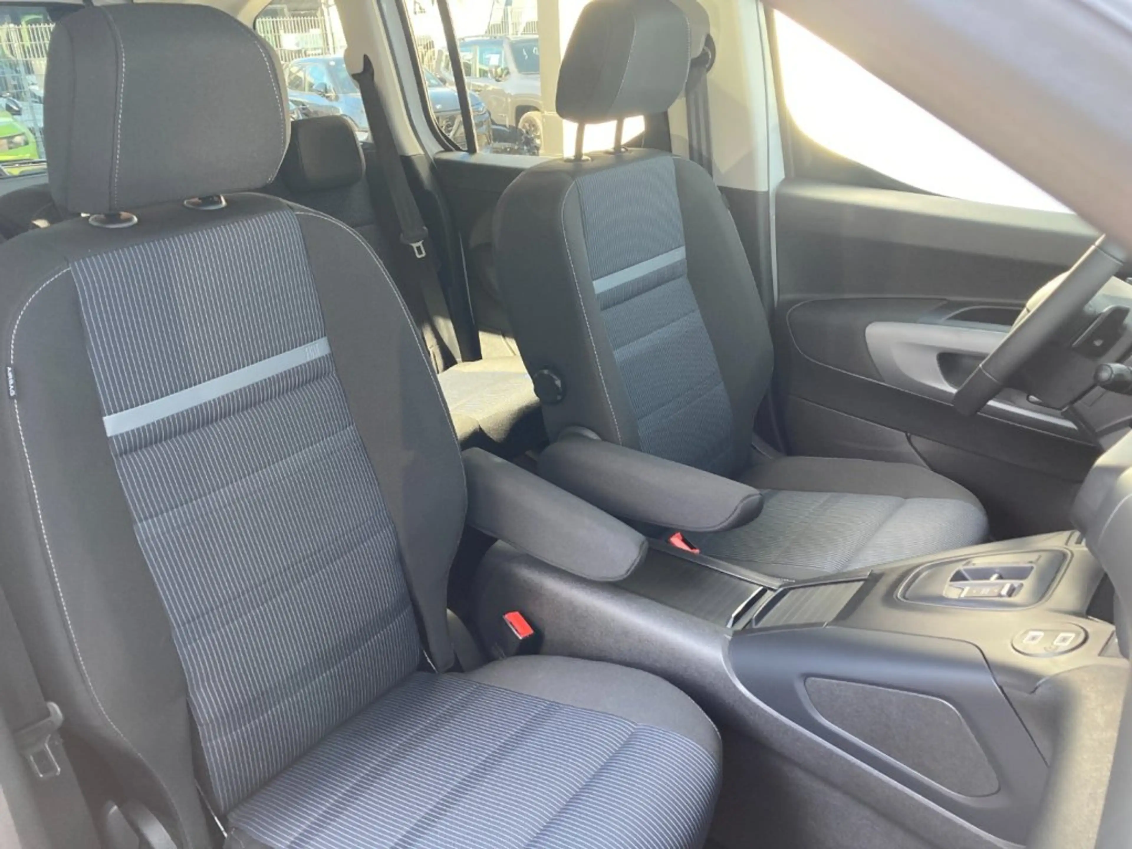 Fiat Qubo L 130 Automatik LA PRIMA — photo 11
