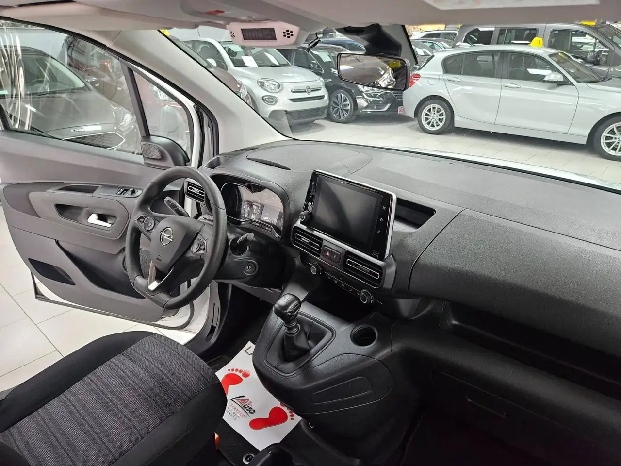 Opel Combo 1.2 T L2H1 Edition XL S/S 7Places Lane Assist Cruise Accoudoir Clim Gps Safety, миниатюра 10
