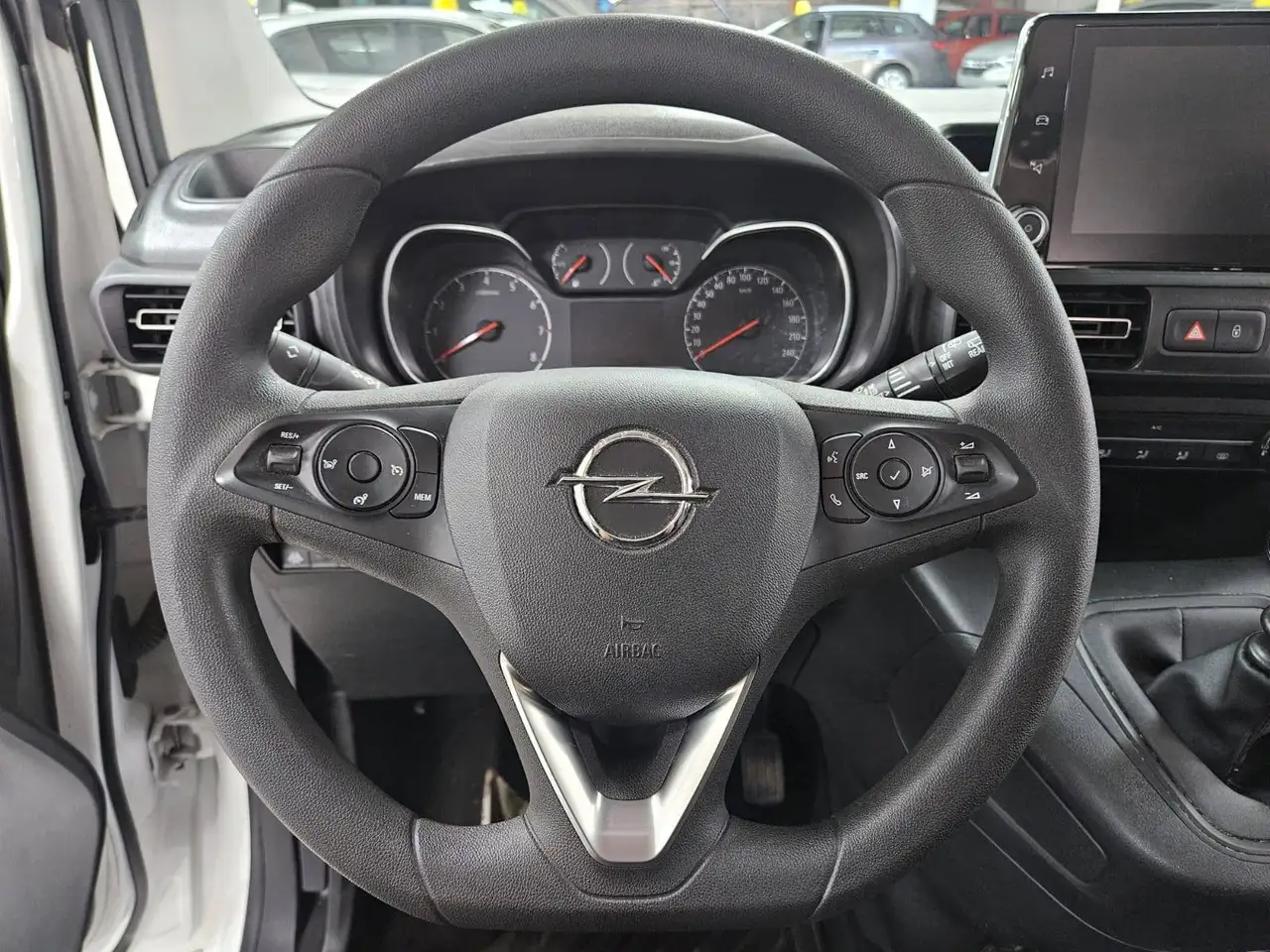 Opel Combo 1.2 T L2H1 Edition XL S/S 7Places Lane Assist Cruise Accoudoir Clim Gps Safety, миниатюра 9