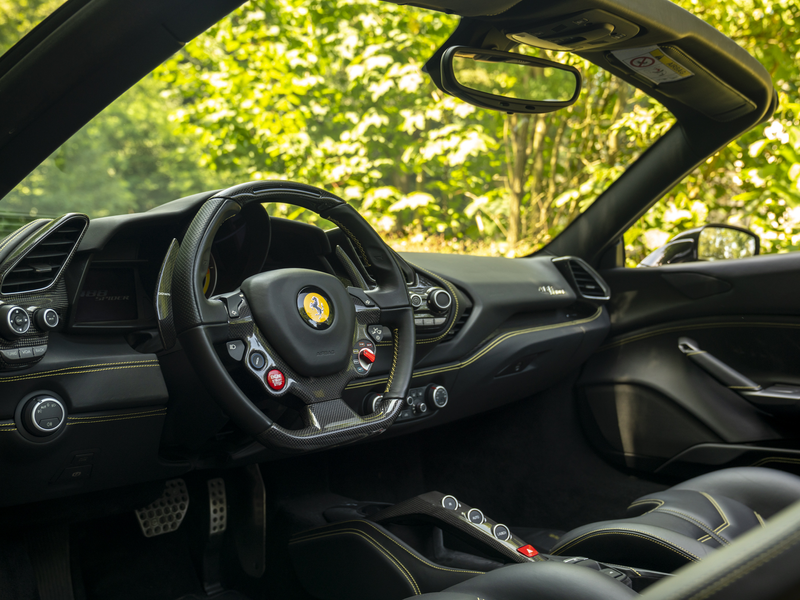 Ferrari 488 3.9 Spider HELE | Racing Seats | Veel carbon! — photo 40