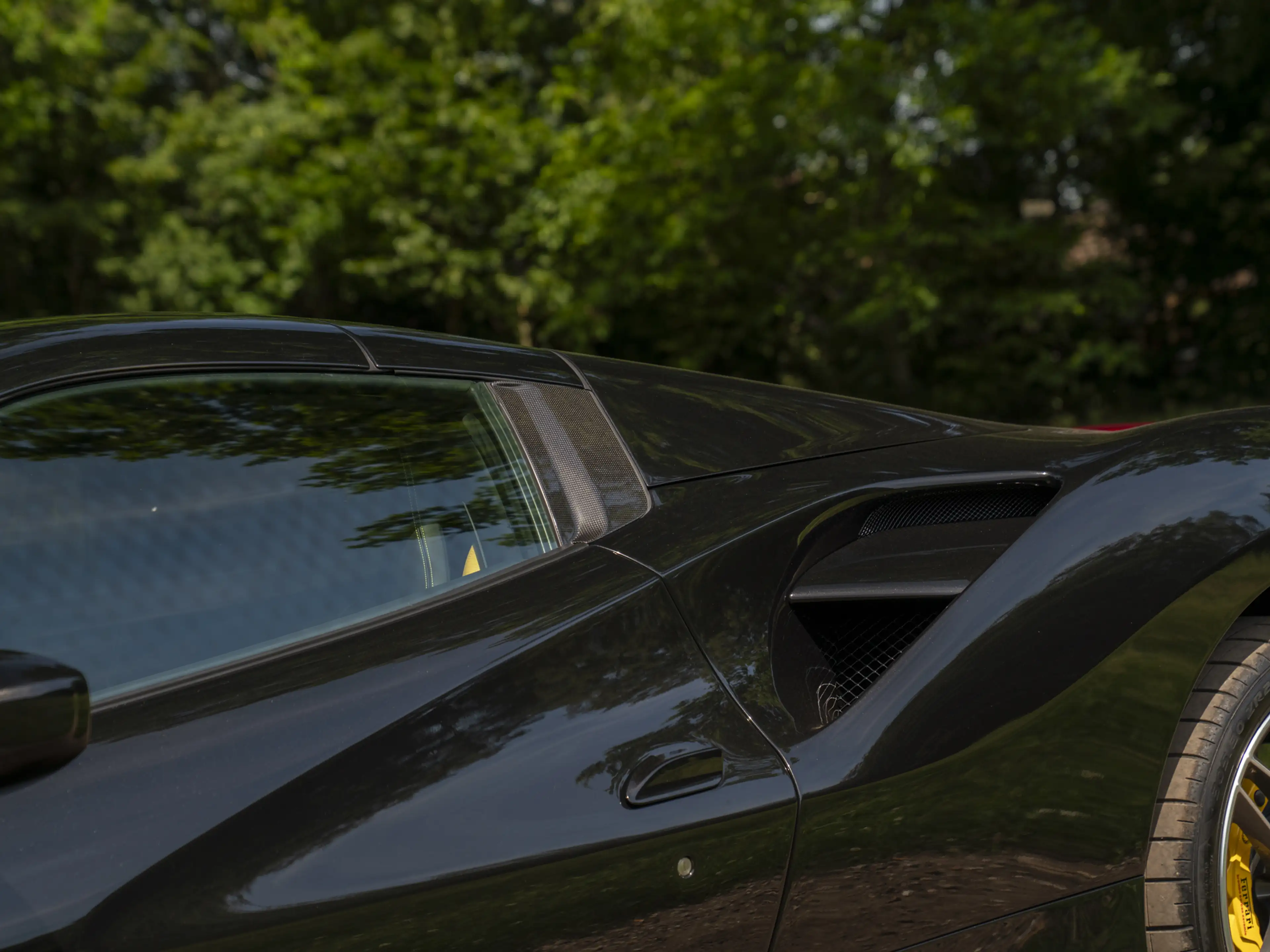 Ferrari 488 3.9 Spider HELE | Racing Seats | Veel carbon! — photo 35