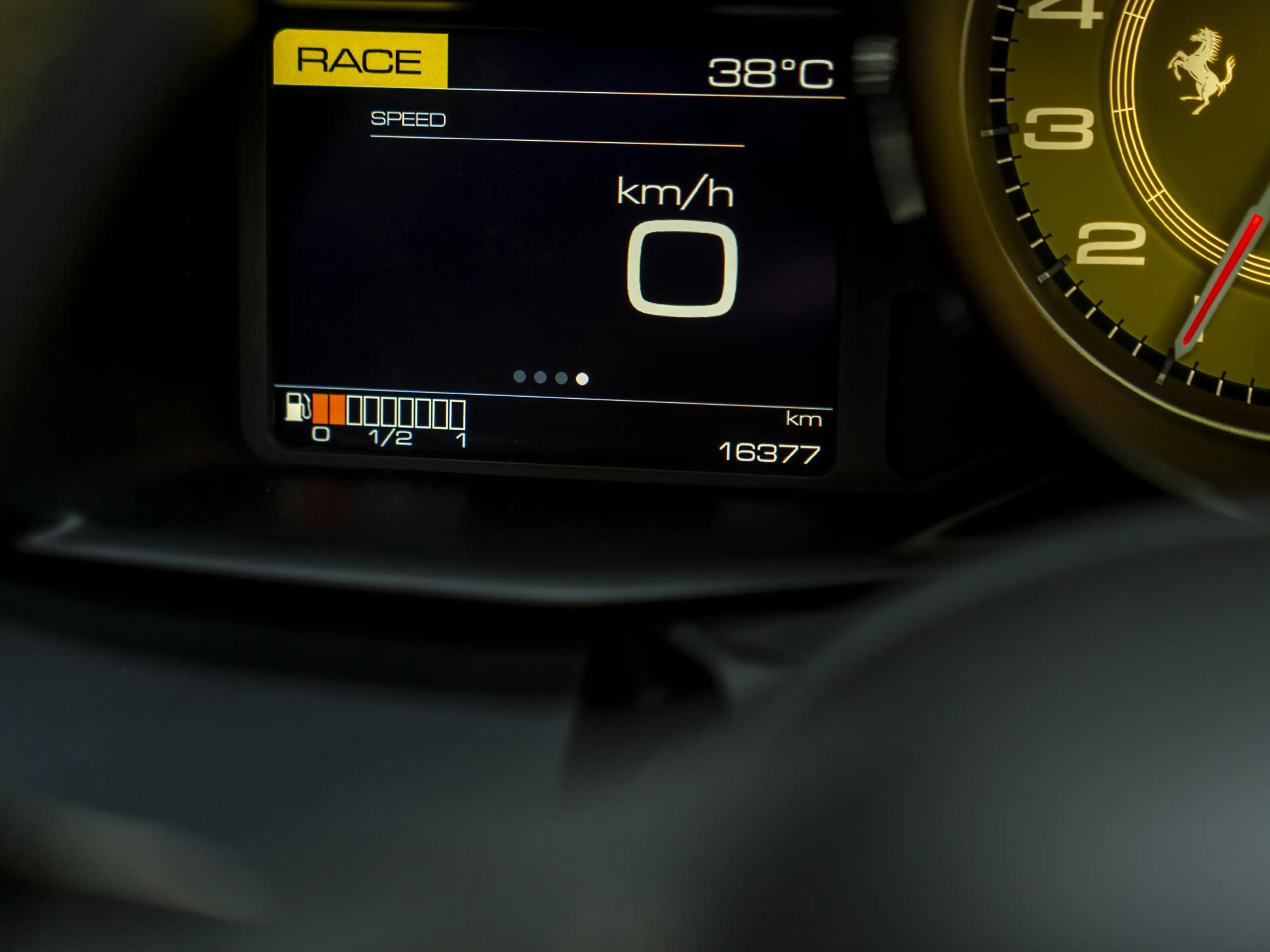 Ferrari 488 3.9 Spider HELE | Racing Seats | Veel carbon! — photo 11