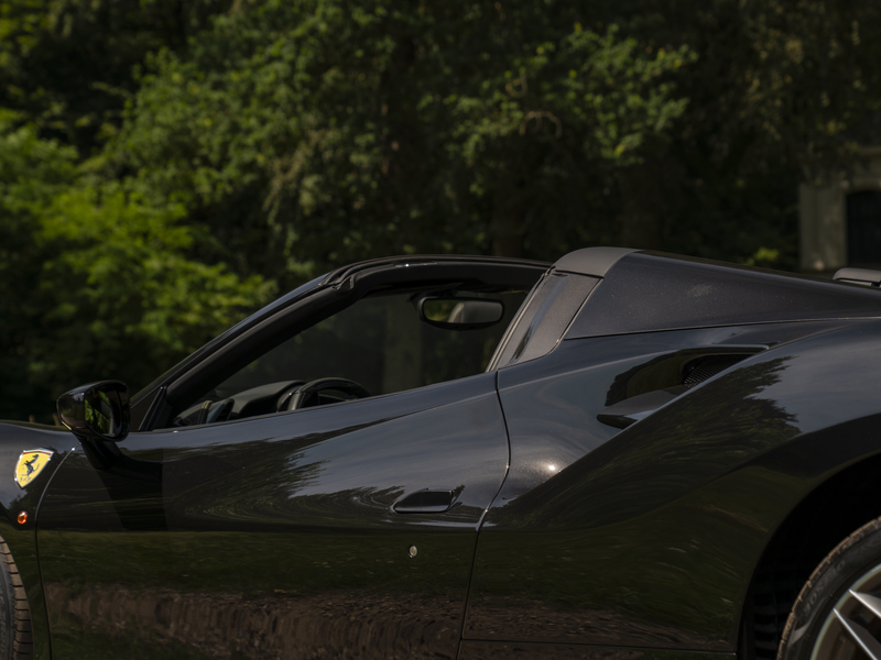 Ferrari 488 3.9 Spider HELE | Racing Seats | Veel carbon! — photo 32