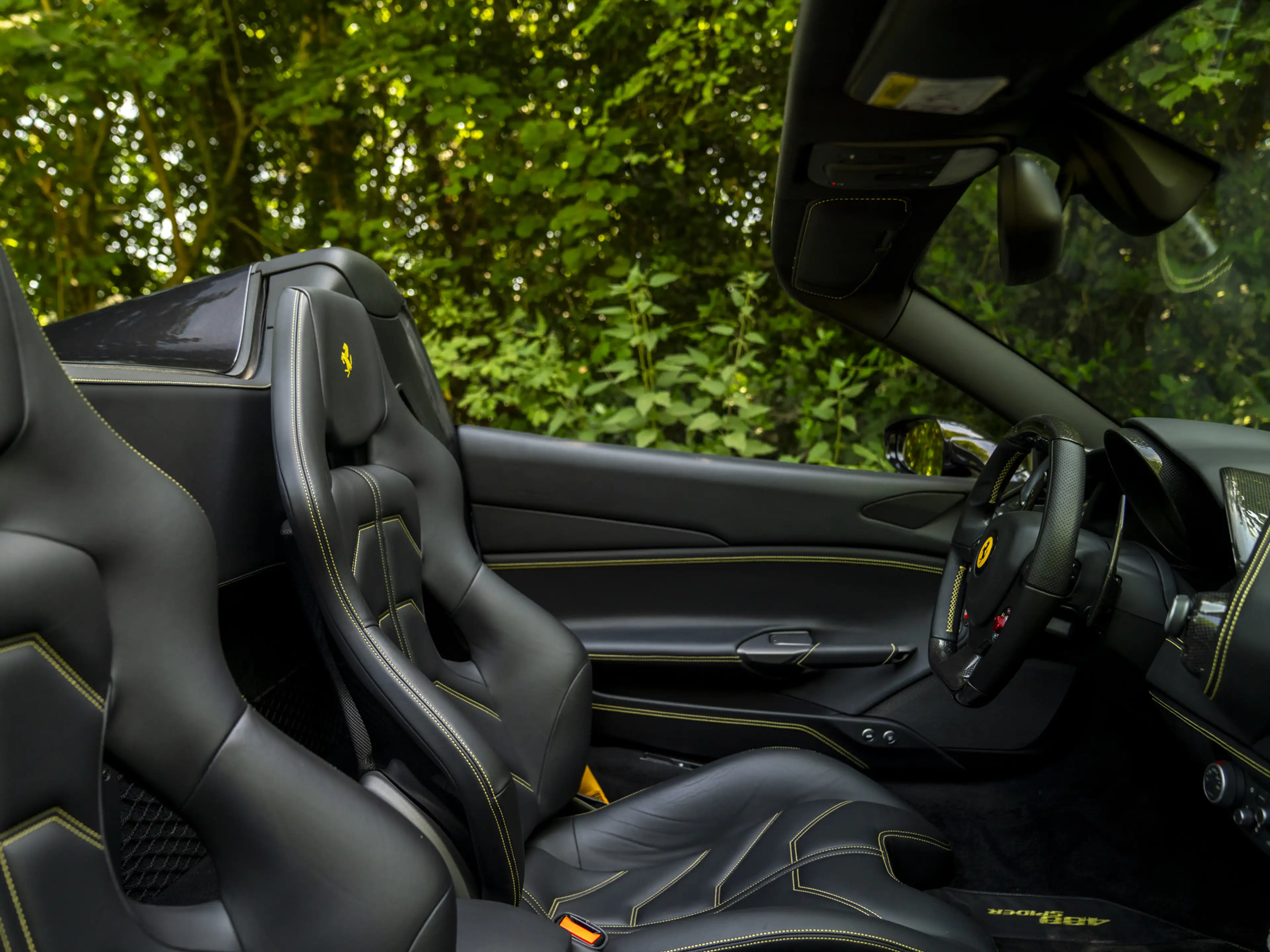 Ferrari 488 3.9 Spider HELE | Racing Seats | Veel carbon! — photo 10