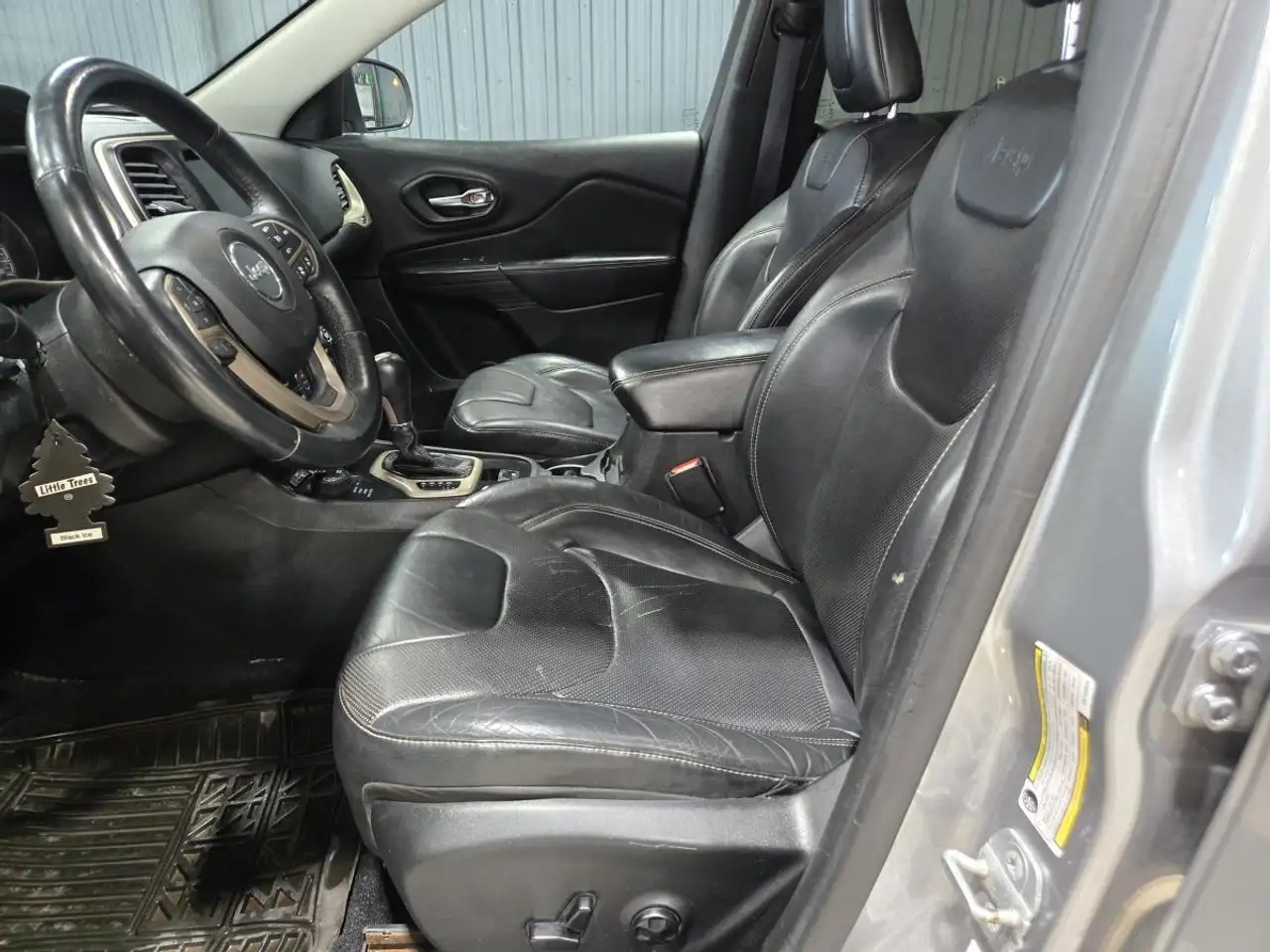 Jeep Cherokee fotografie Jeep Cherokee