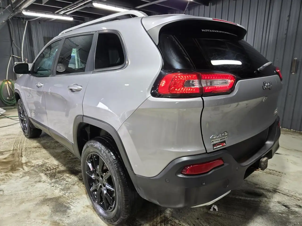 Jeep Cherokee fotografie Jeep Cherokee