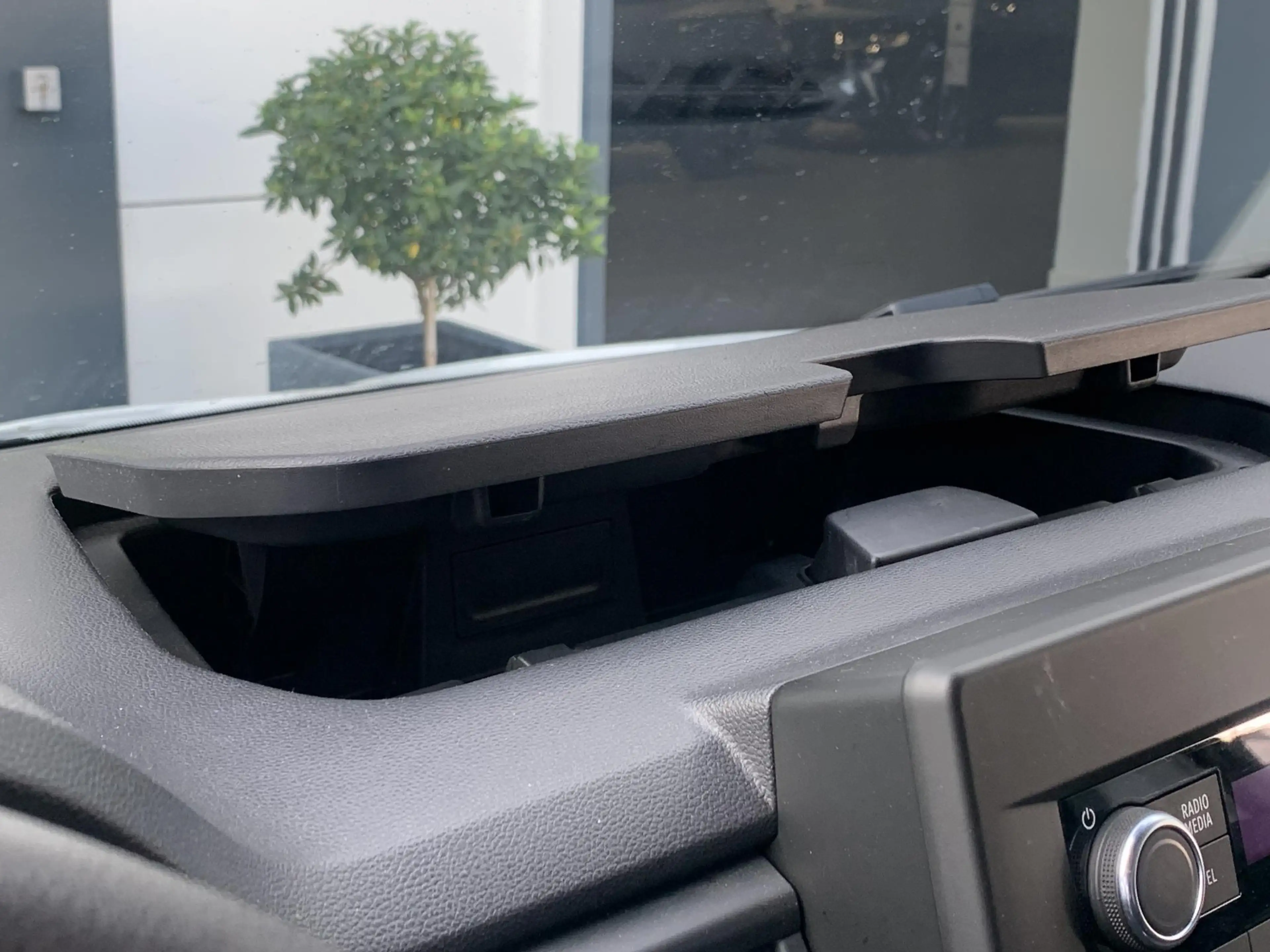 Renault Trafic 2.0 dCi 130 T27 L1H1 Work Edition | Betimmering | — photo 12