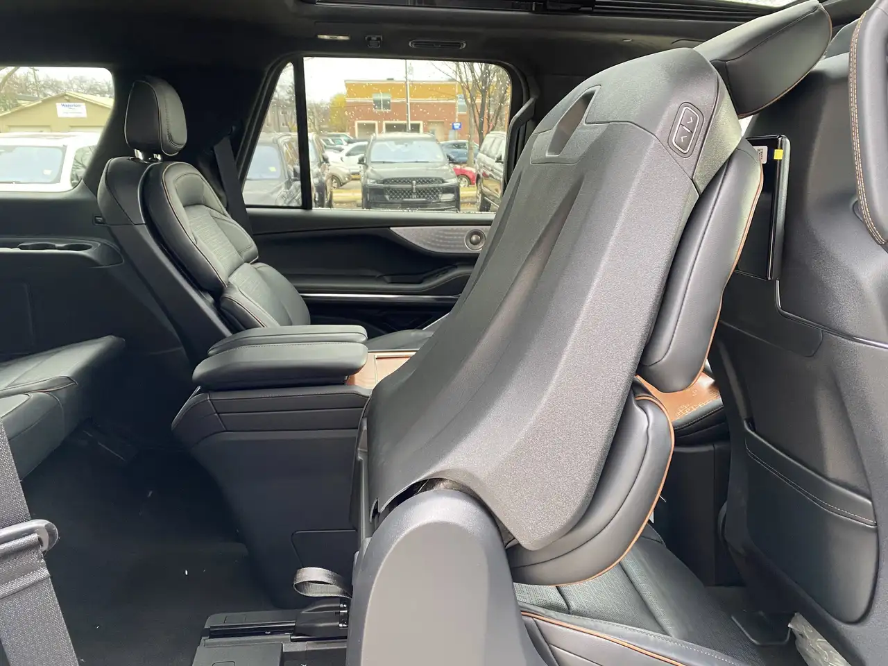 Lincoln Navigator снимка Lincoln Navigator