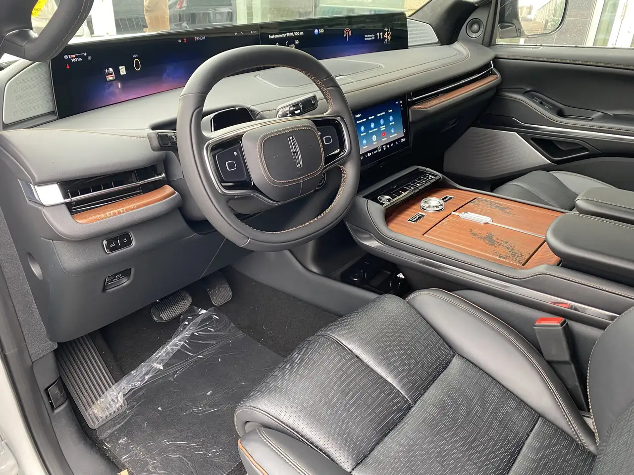 Lincoln Navigator снимка Lincoln Navigator