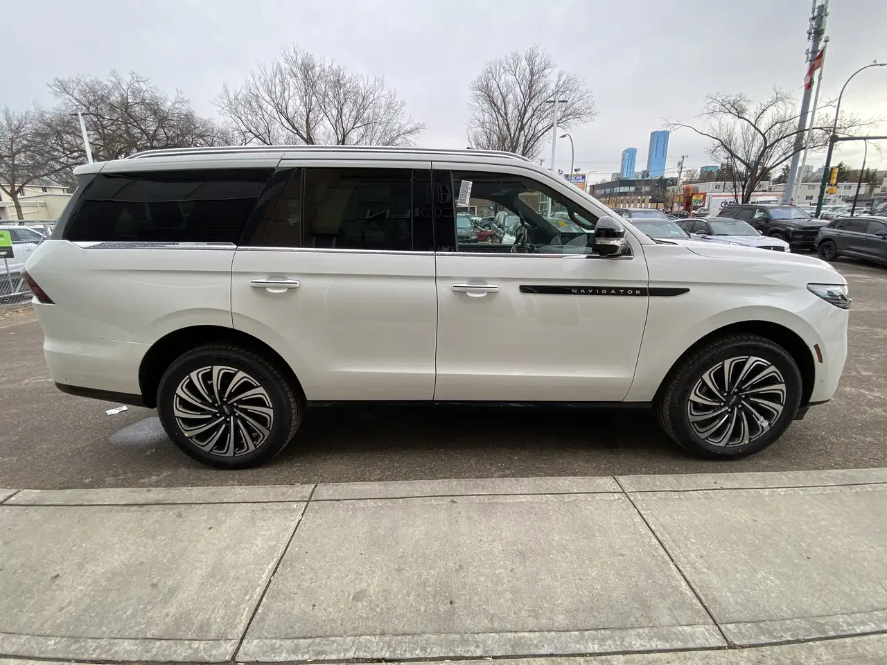 Lincoln Navigator снимка Lincoln Navigator