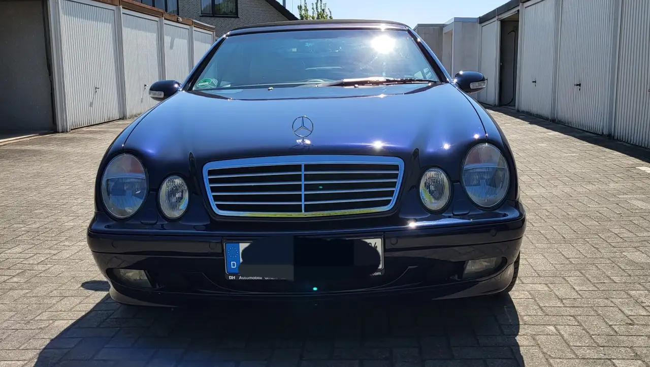 Mercedes-Benz CLK 200