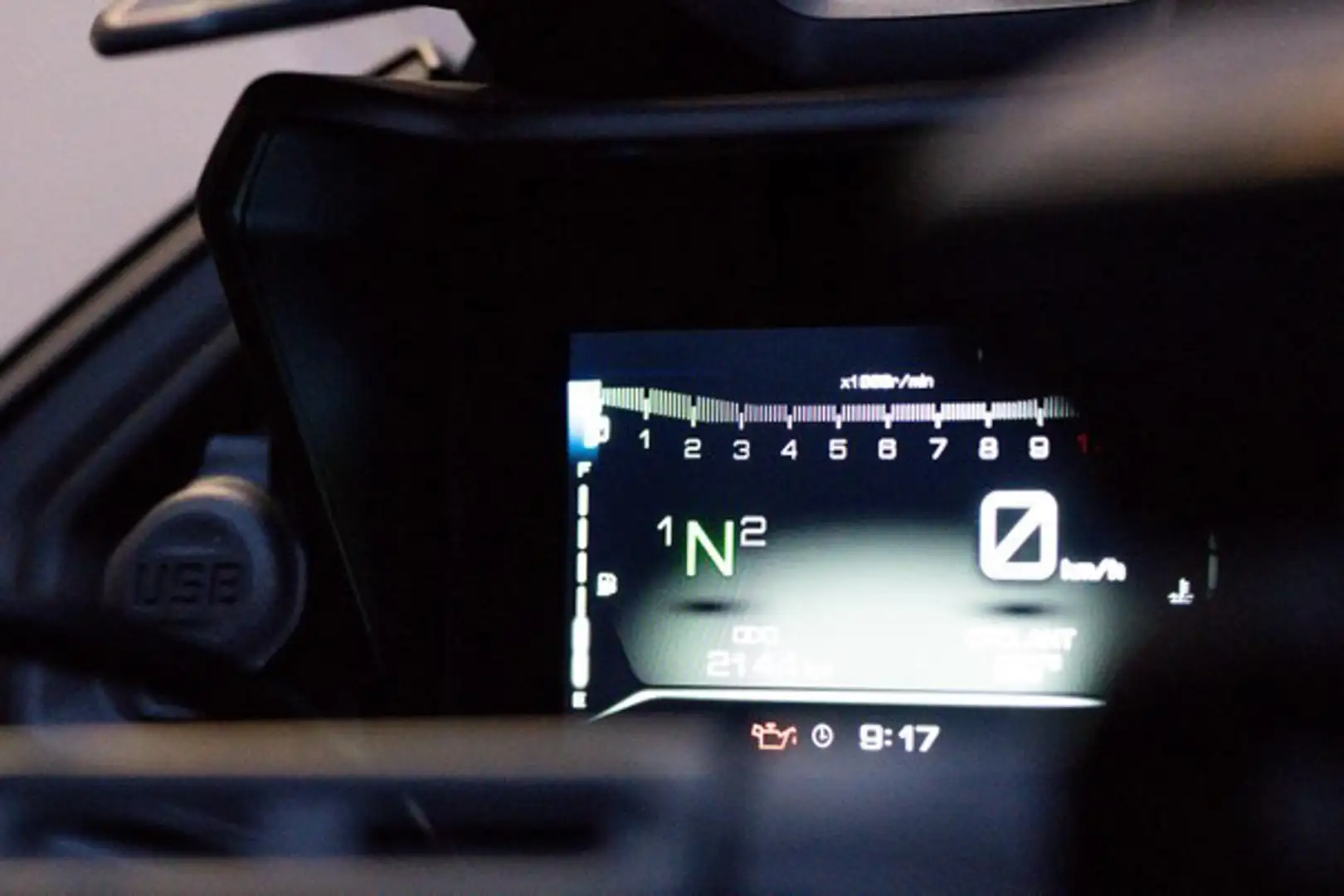 Yamaha Tracer 7 GT A2 Plateado - 1