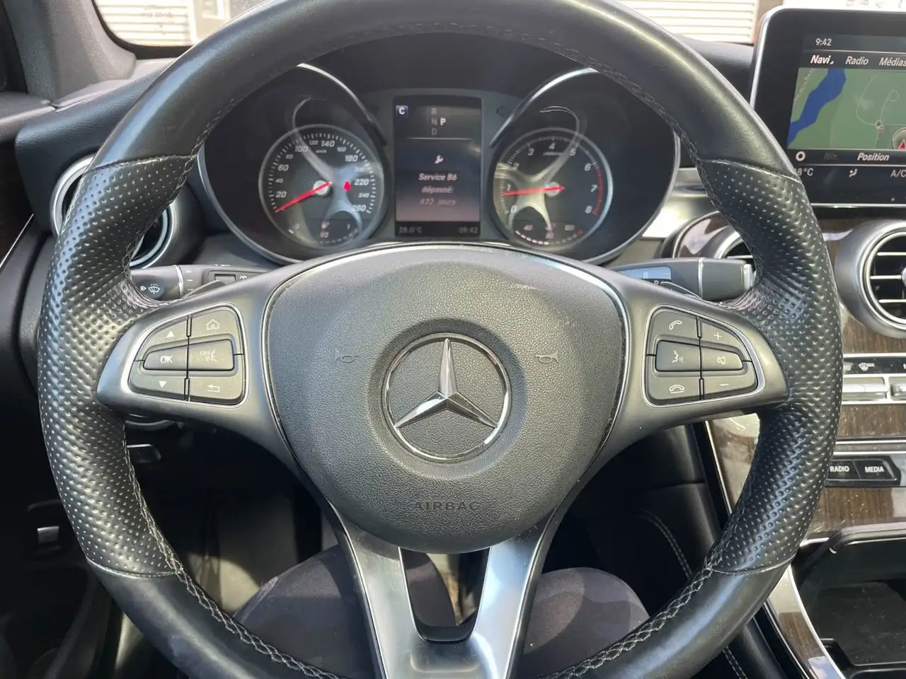 Mercedes-Benz GLC photo Mercedes-Benz GLC