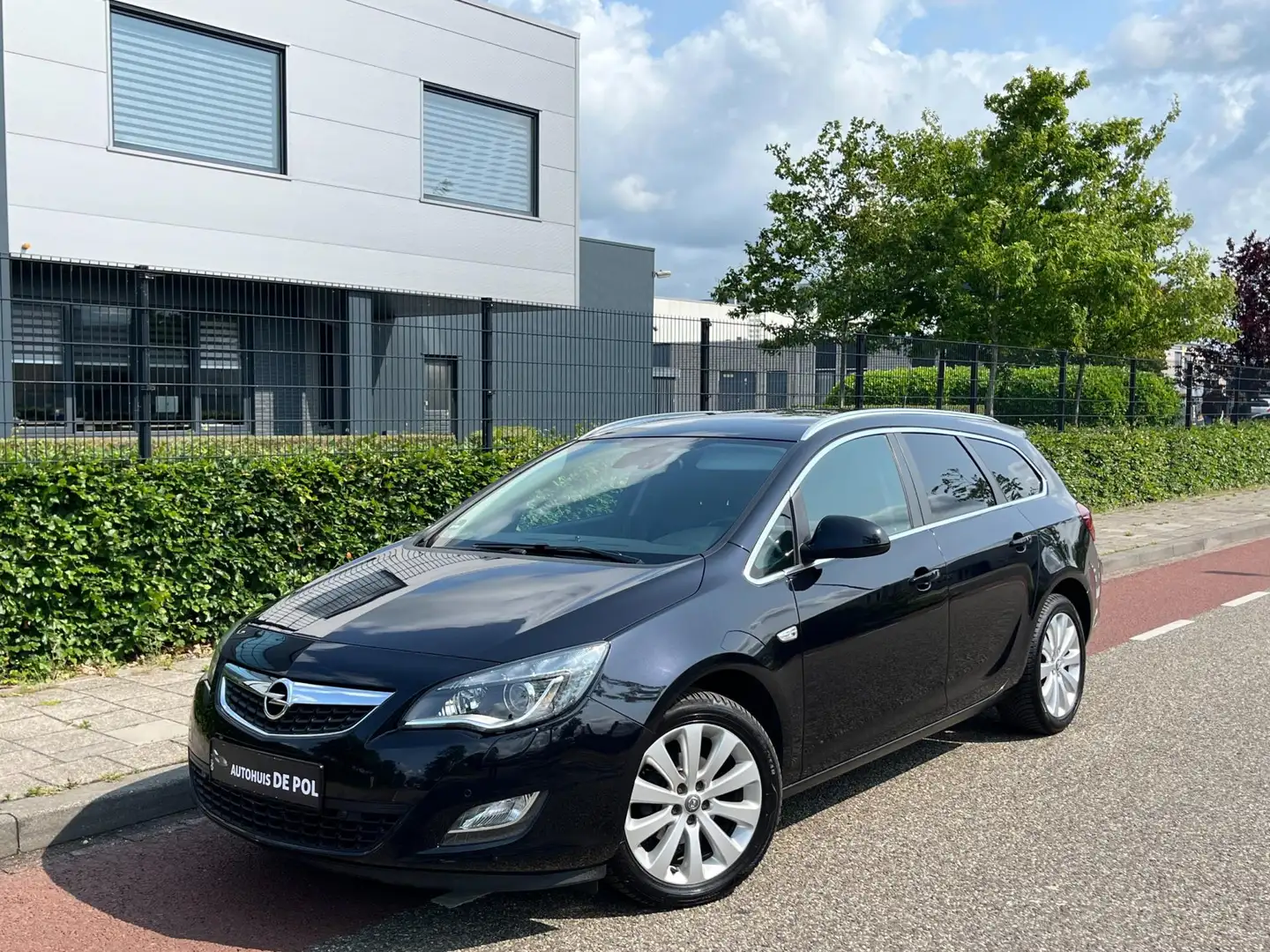 Opel Astra Sports Tourer 1.4 Turbo Edition Cruise control pak Negro - 1