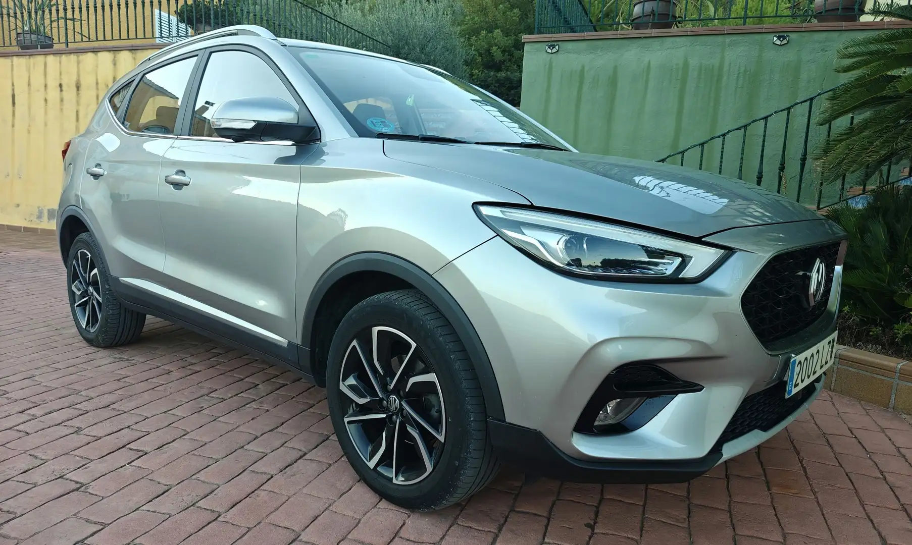 MG ZS 1.0 T-GDI Luxury Aut. 82kW - 1