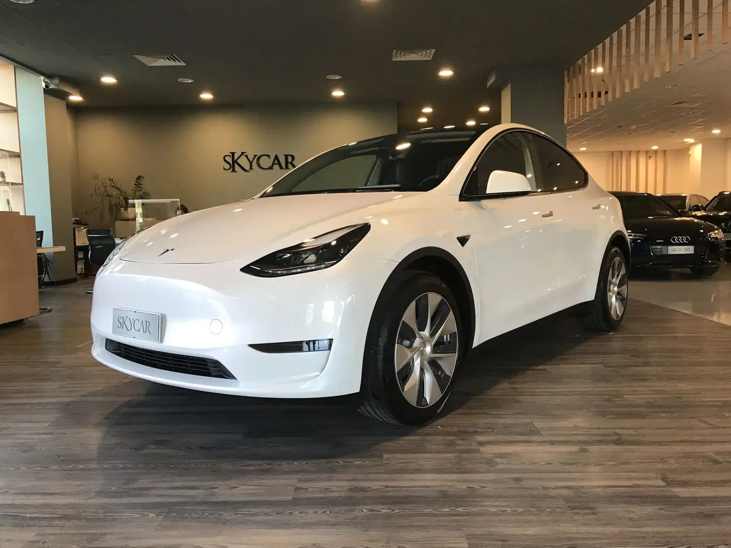 Tesla Model Y Long Range AWD Blanco - 1