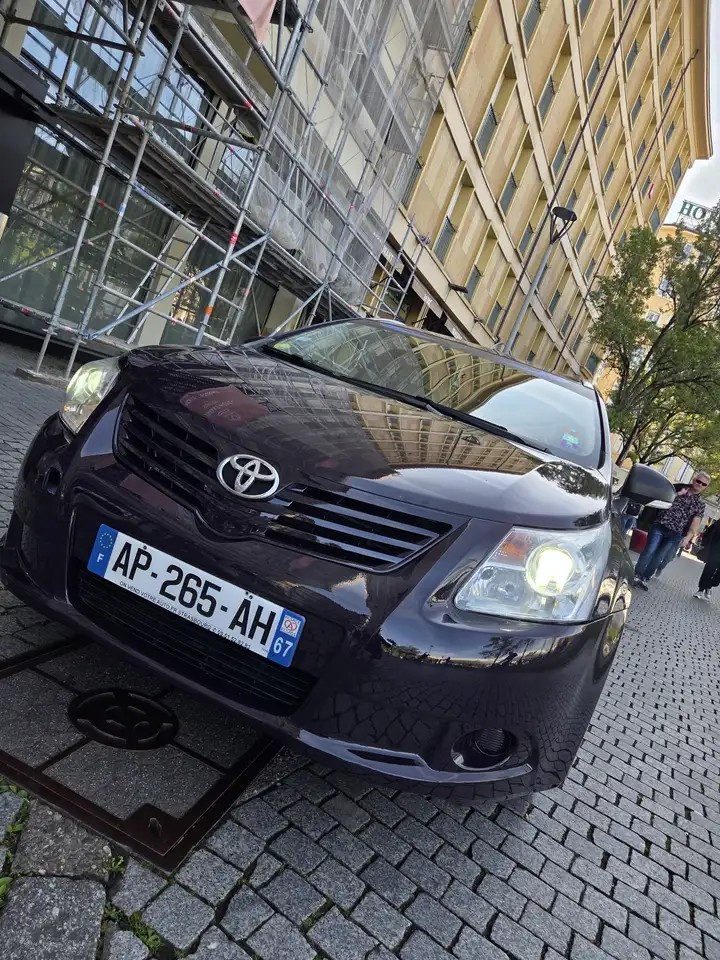 Toyota Avensis 126 D-4D FAP Dynamic