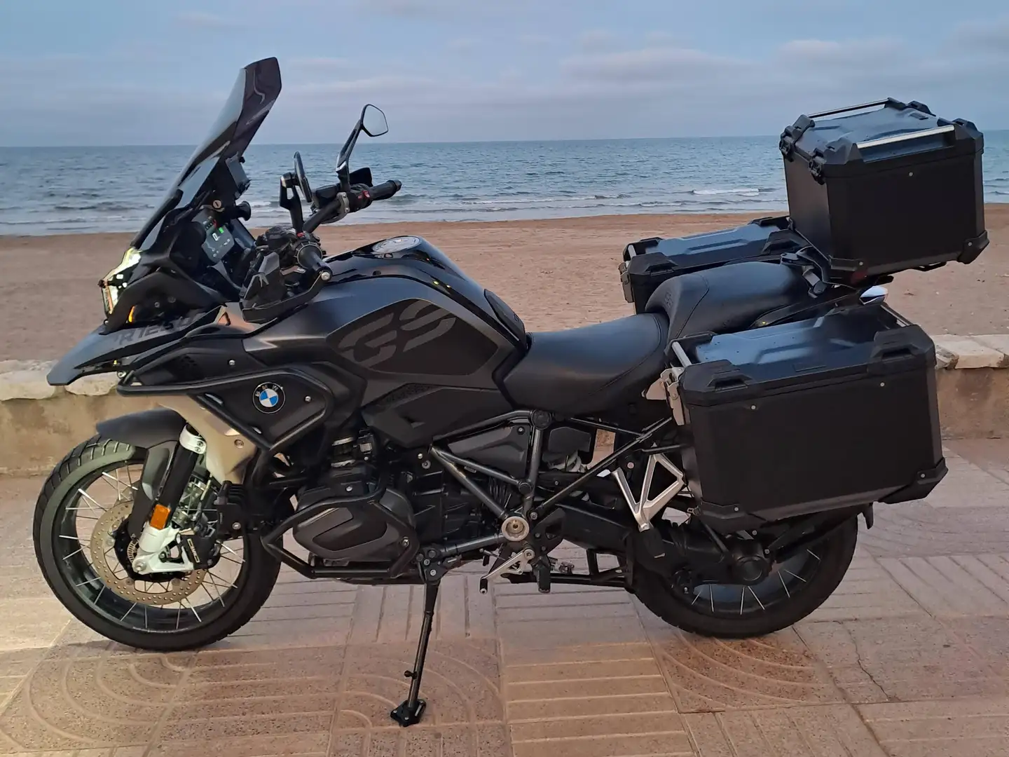 BMW R 1250 GS Triple Black - 1