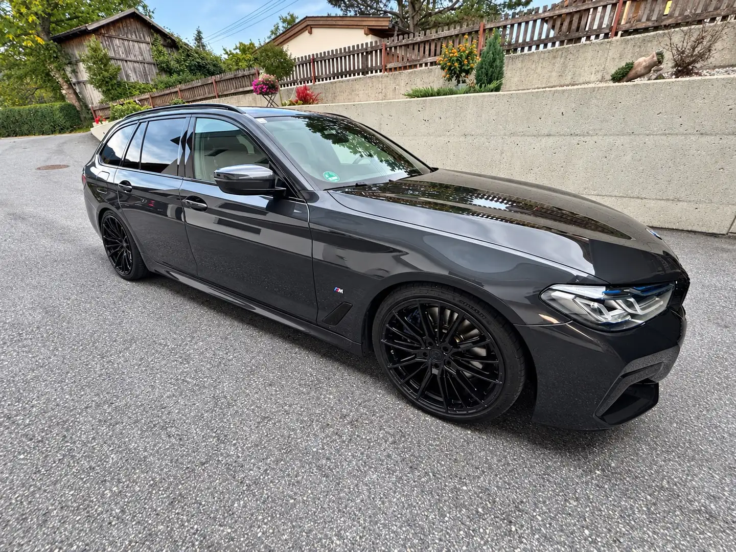 BMW 540 540i Touring LCI xDrive Aut. - 1