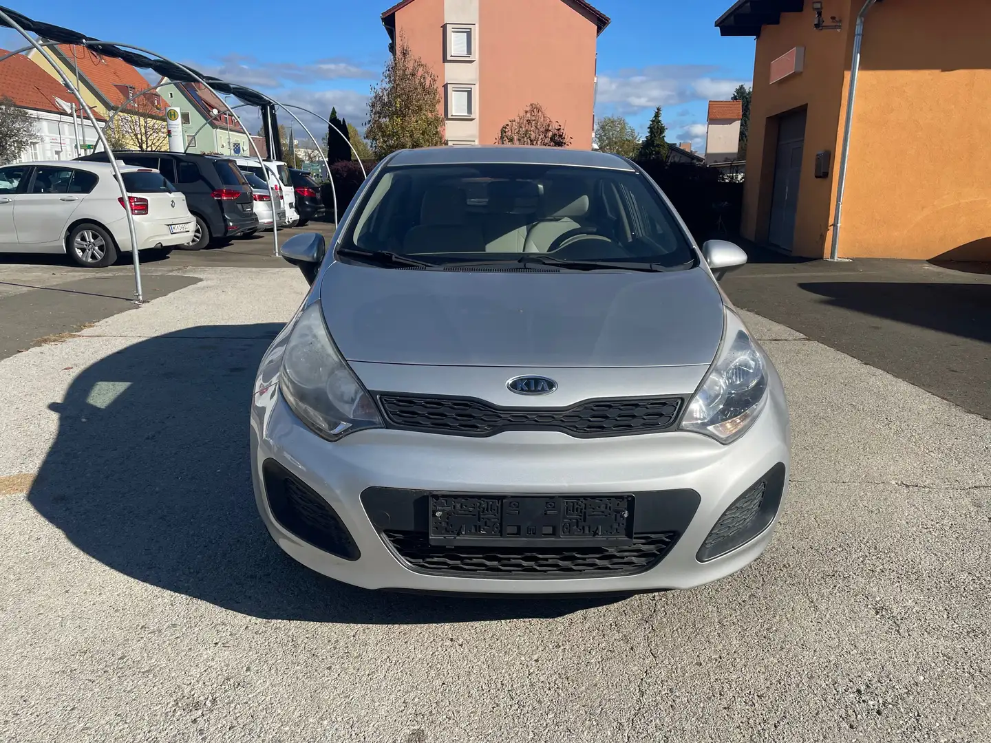 Kia Rio Attract Silber - 2