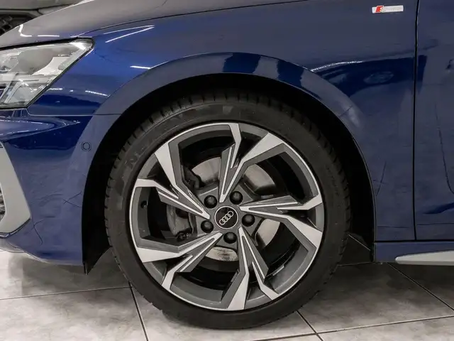 Audi A3 view 7