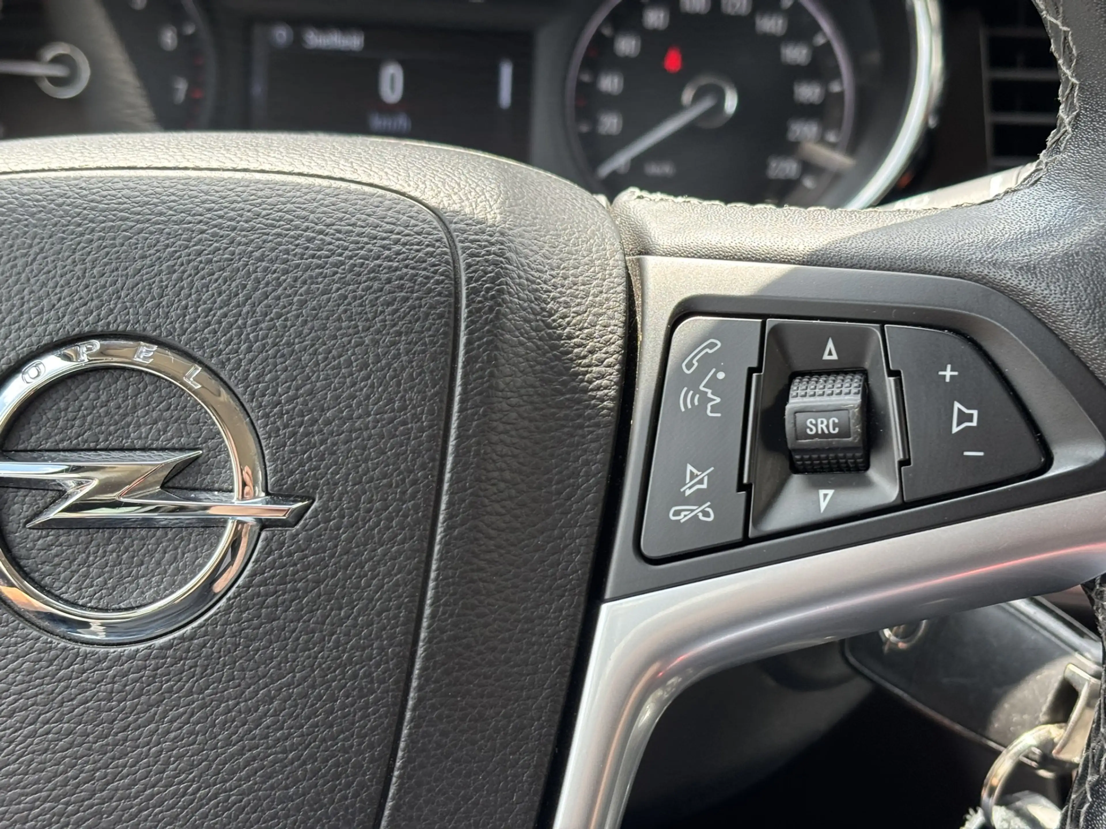 Opel Mokka X 1.4 Turbo 4x4 Edition / Applecarplay / Allseason B — photo 12