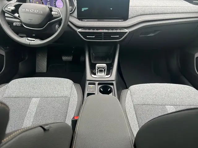 Skoda Octavia view 9