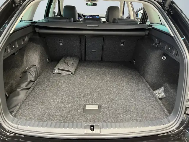 Skoda Octavia view 13