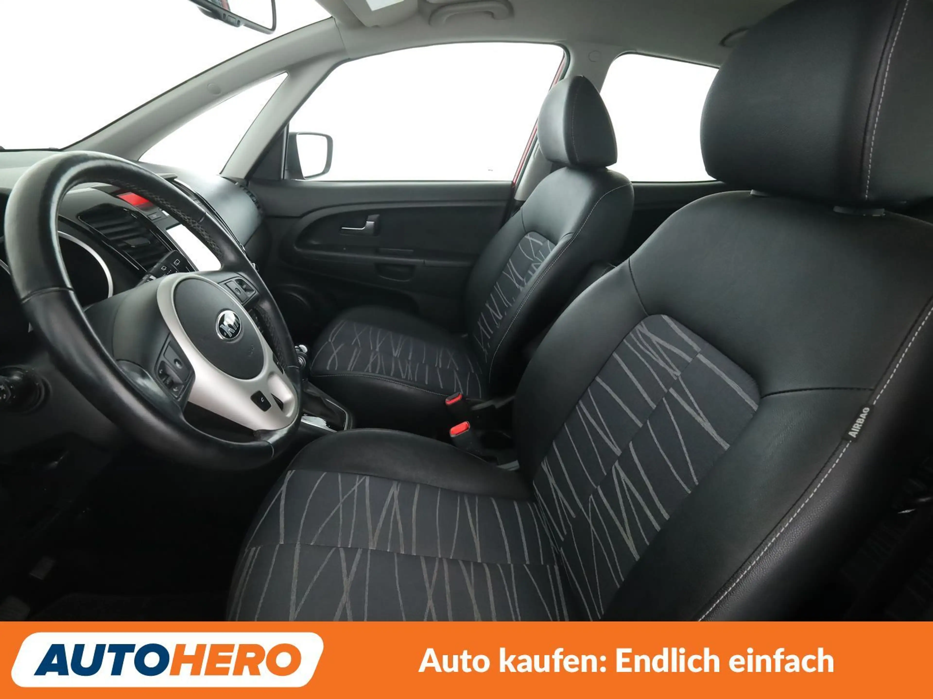 Kia Venga 1.6 Dream Team Aut*NAVI*CAM*PDC*SHZ*AHK* — photo 10