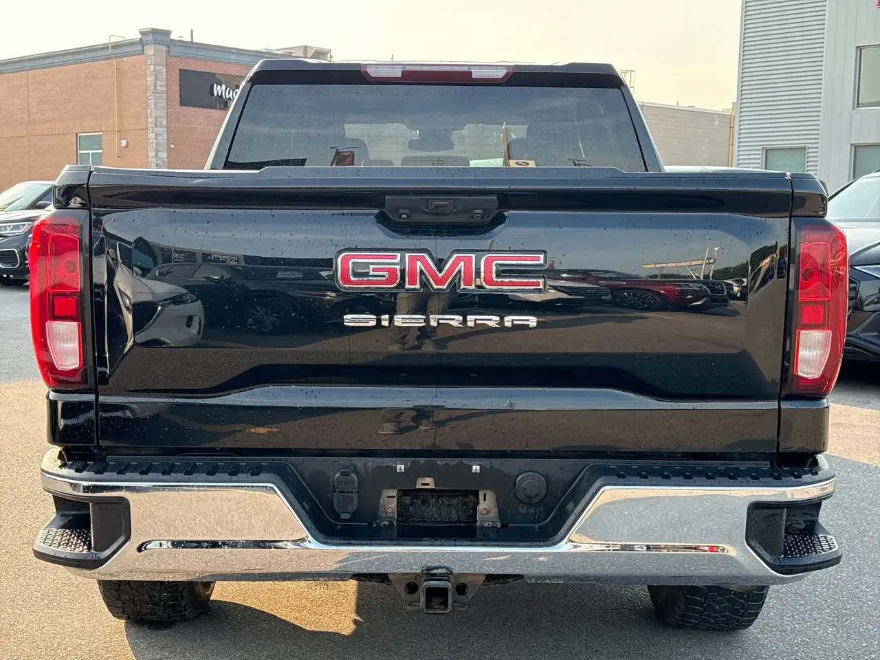GMC Sierra 1500 photo GMC Sierra 1500