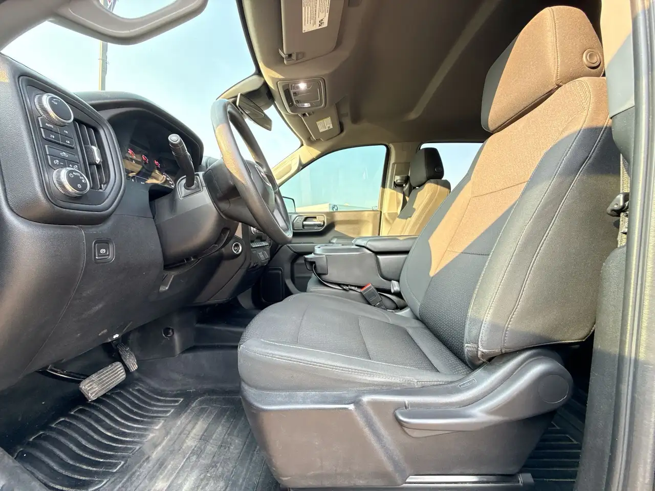 GMC Sierra 1500 photo GMC Sierra 1500