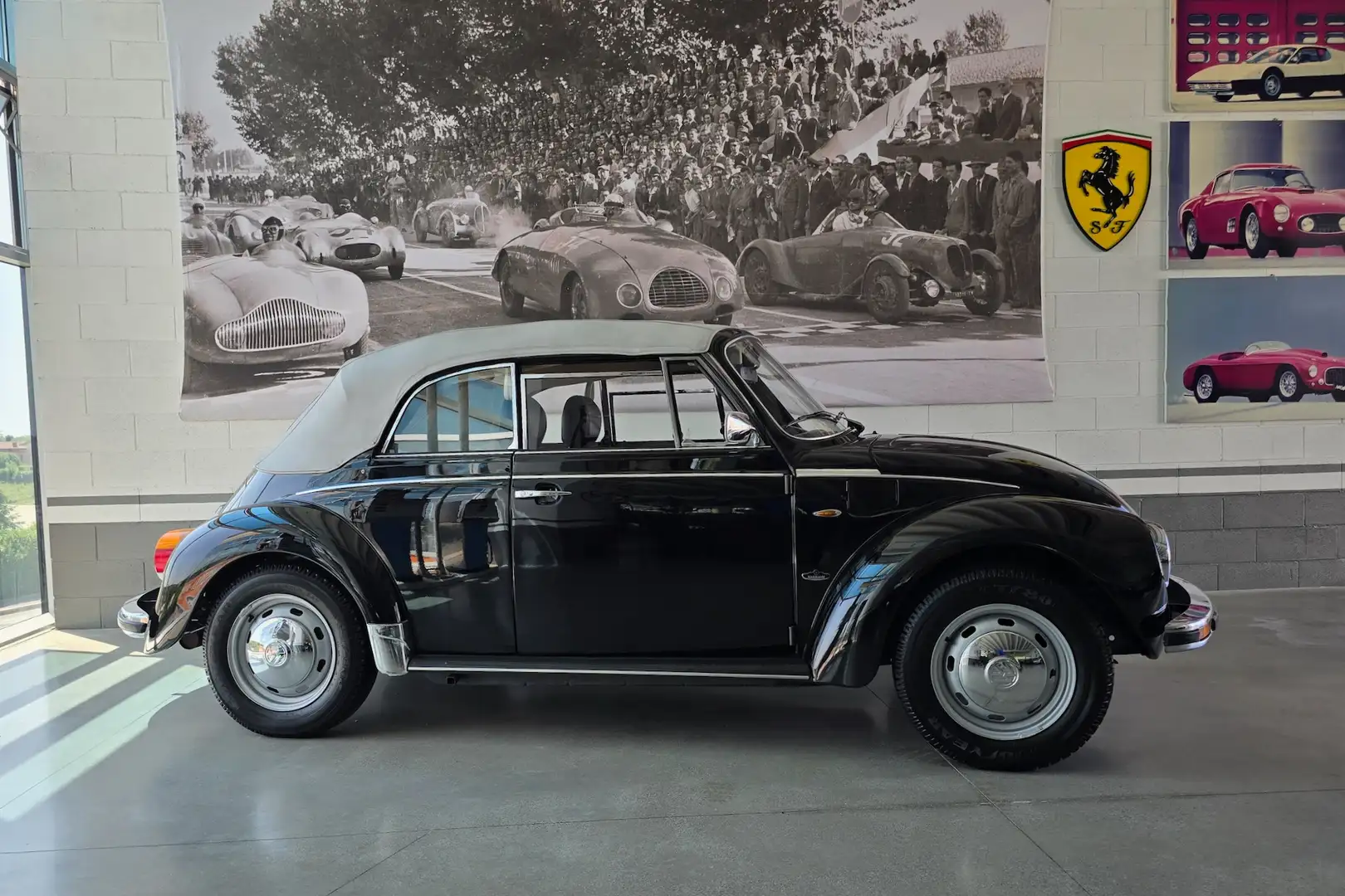 Volkswagen Maggiolino 1303 Negro - 2