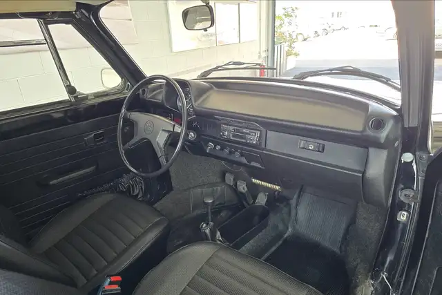 Volkswagen Maggiolino view 7