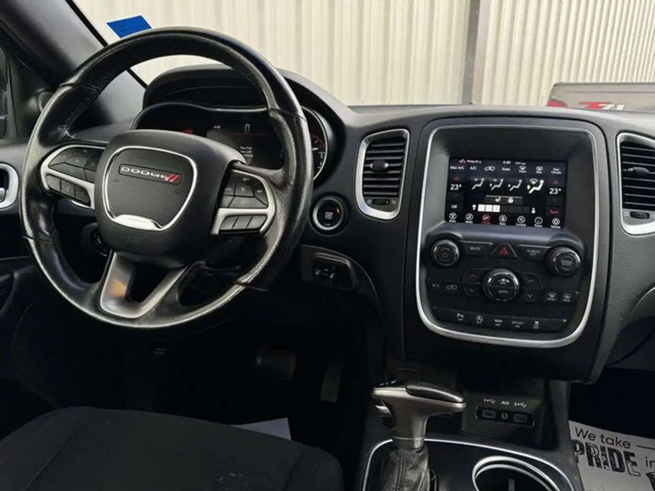 Dodge Durango снимка Dodge Durango