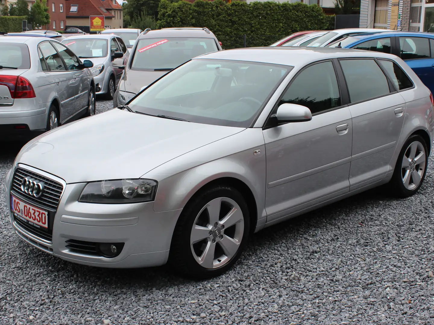Audi A3 1.6 FSI 6-Gang*Sportback*Navigation Plus* Grau - 1