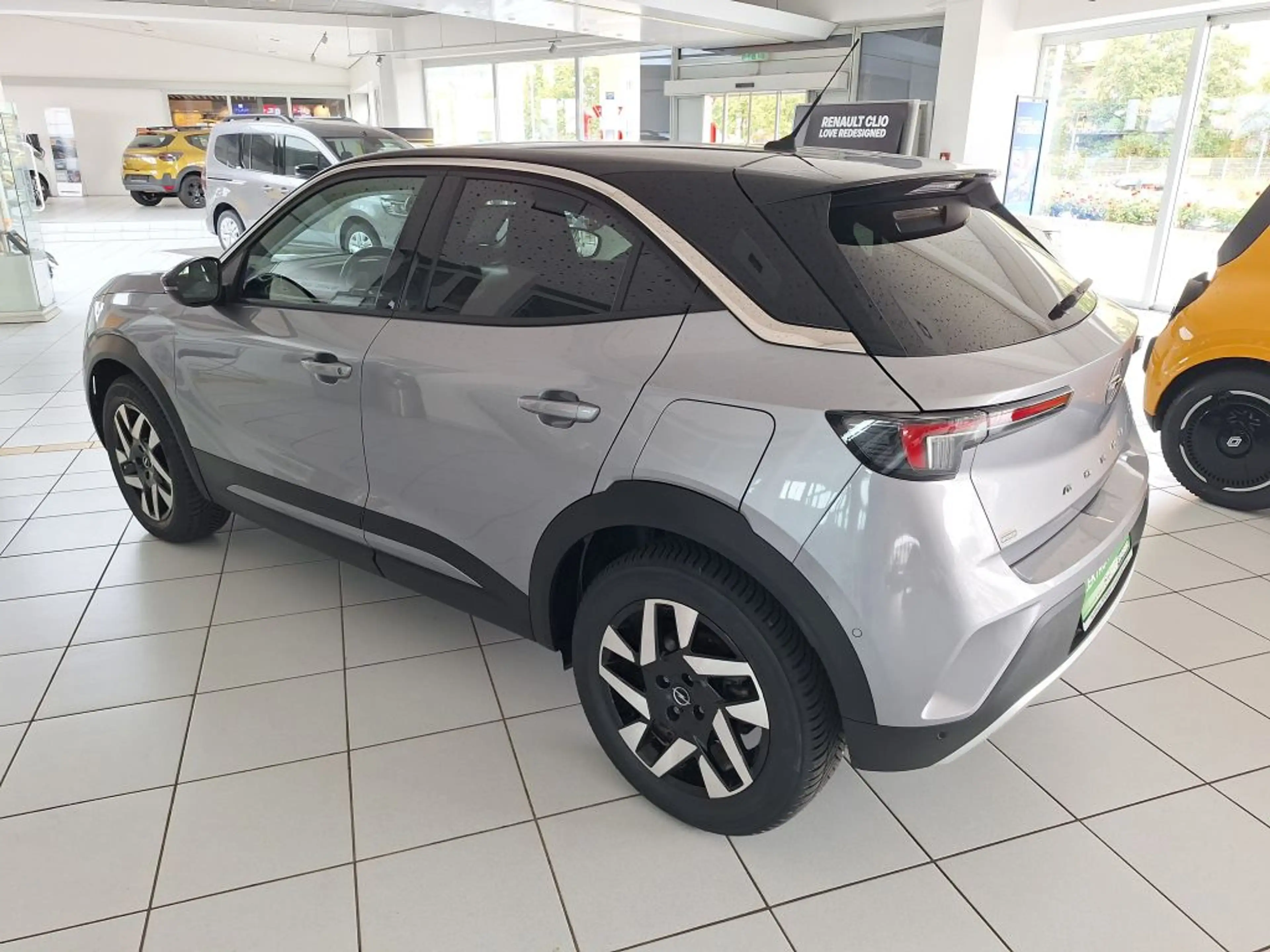 Opel Mokka-E Elegance — photo 4