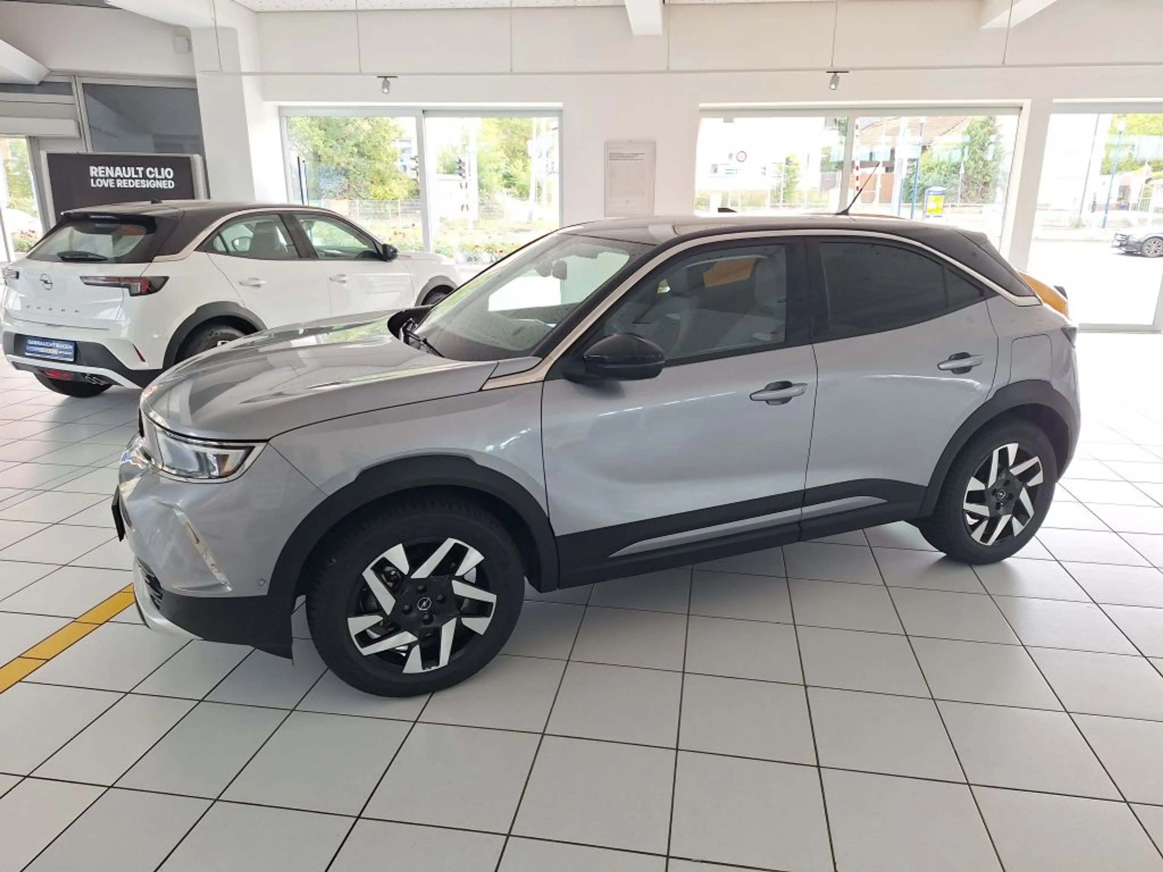 Opel Mokka-E Elegance — photo 3