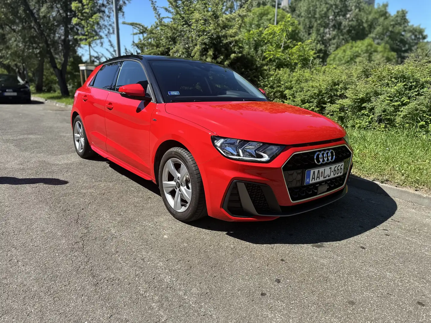 Audi A1 30 TFSI Sportback - 1