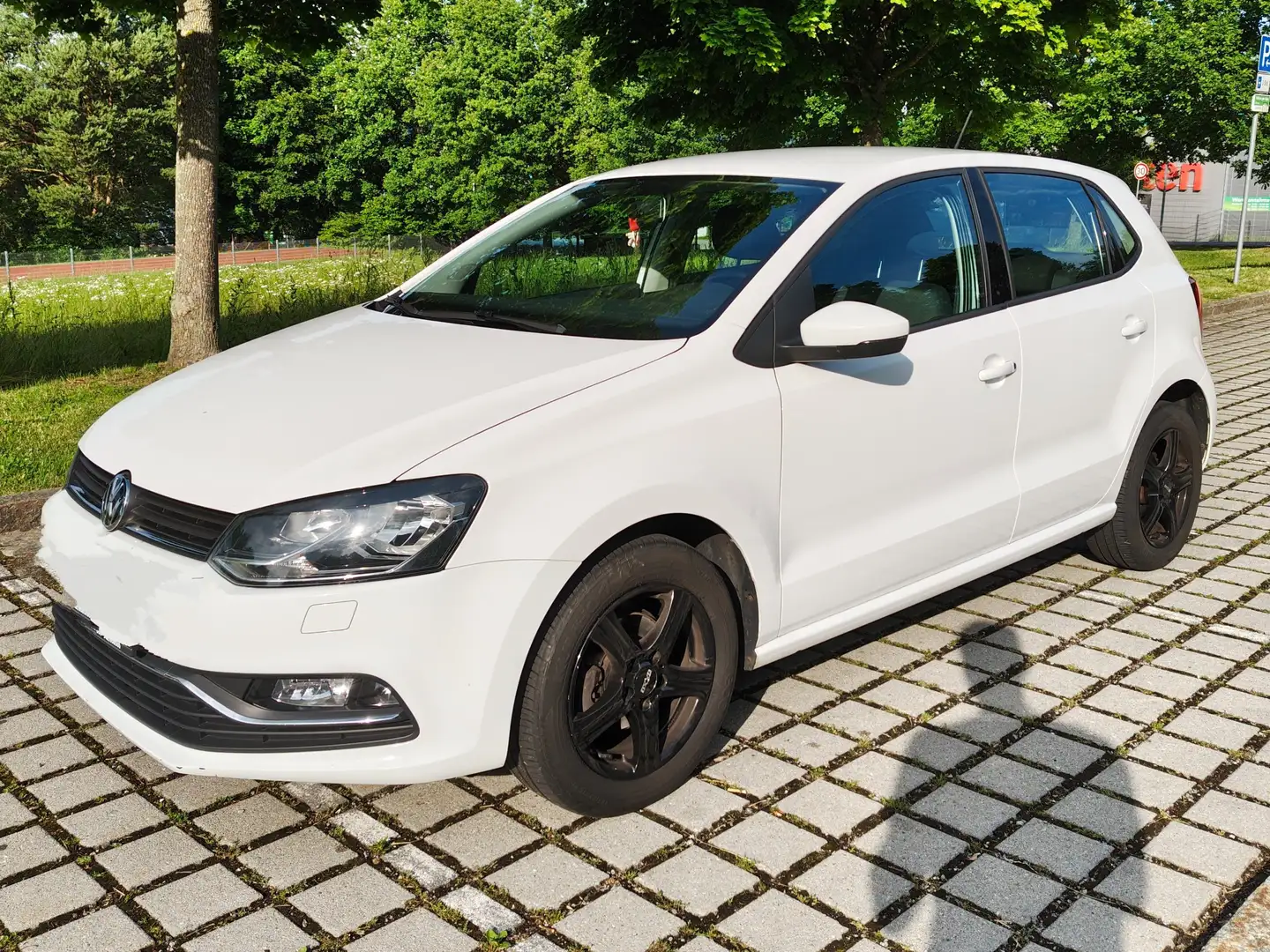 Volkswagen Polo Polo 1.2 TSI (Blue Motion Technology)Comfortline Білий - 2