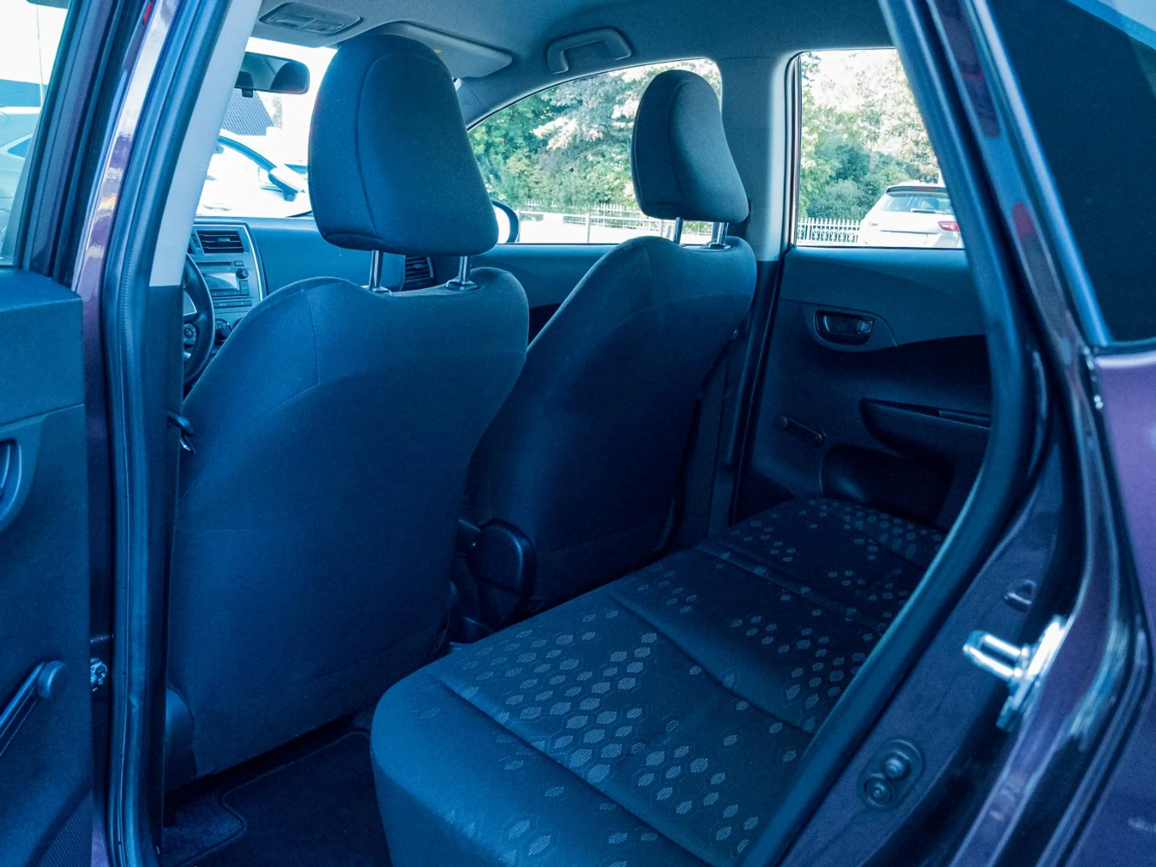 Toyota Verso-S 1.3 VVT-i Comfort Plus | Trekhaak | Airco | Cruise — photo 35