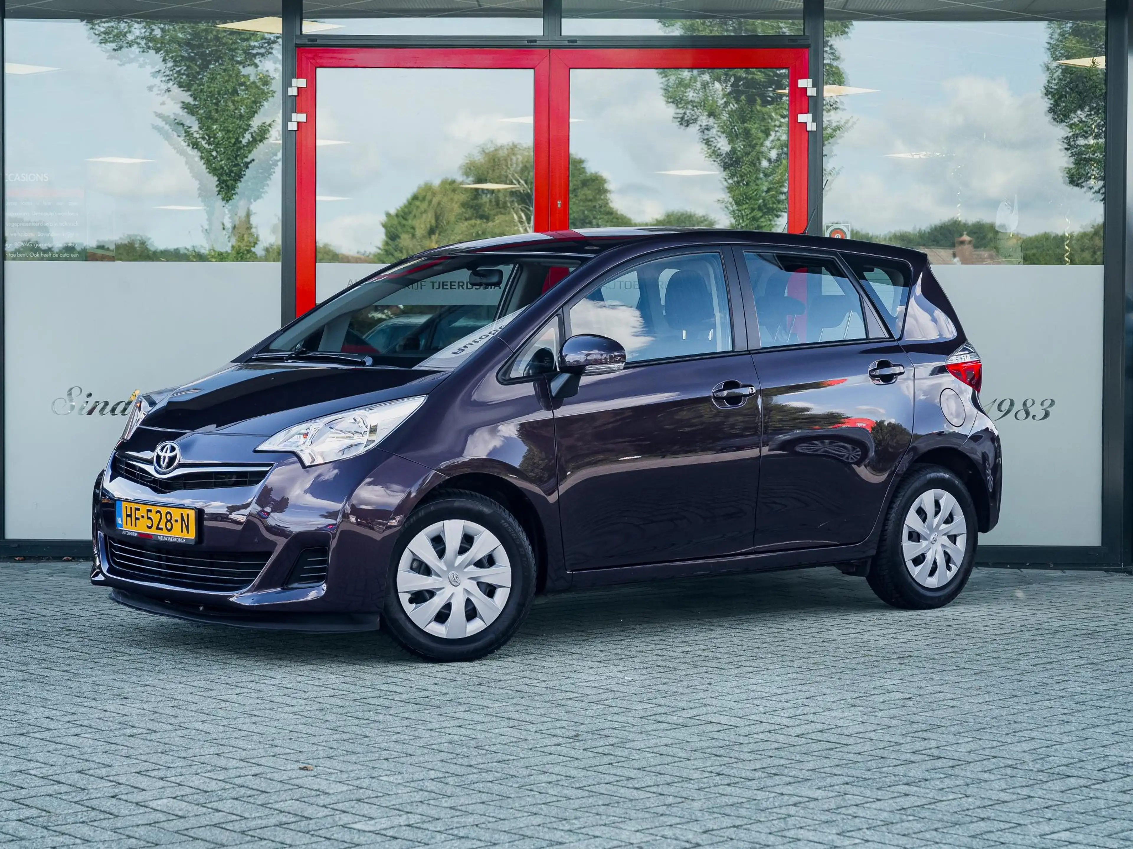 Toyota Verso-S 1.3 VVT-i Comfort Plus | Trekhaak | Airco | Cruise — photo 11
