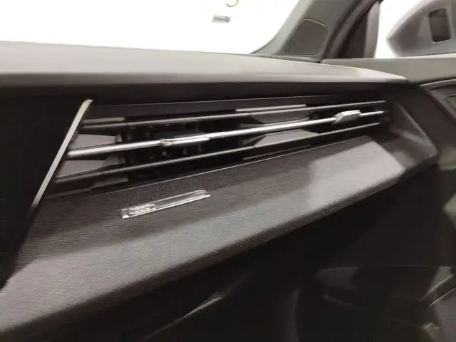 Audi A3 view 14