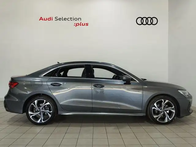 Audi A3 view 3