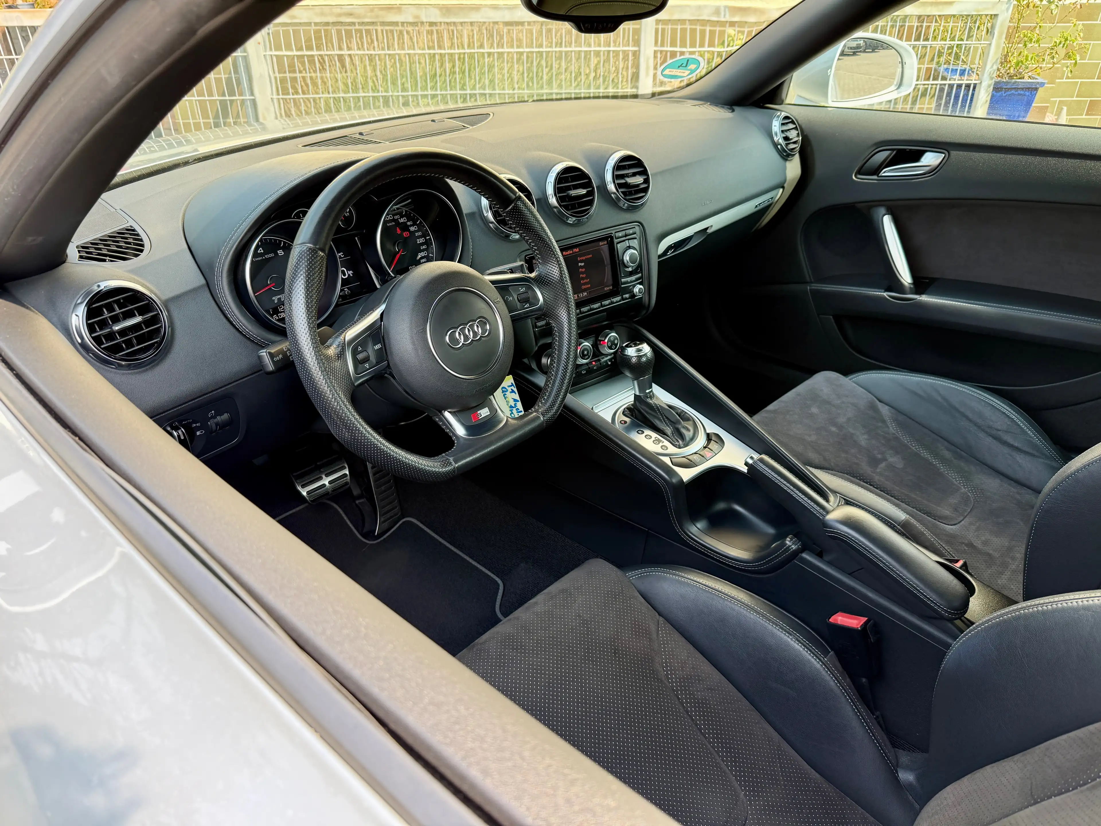 Audi TT 2.0 *Automatik*S-Line *Quattro*1. Hand*TÜV+ Insp Neu*SHZ*PDC — photo 10
