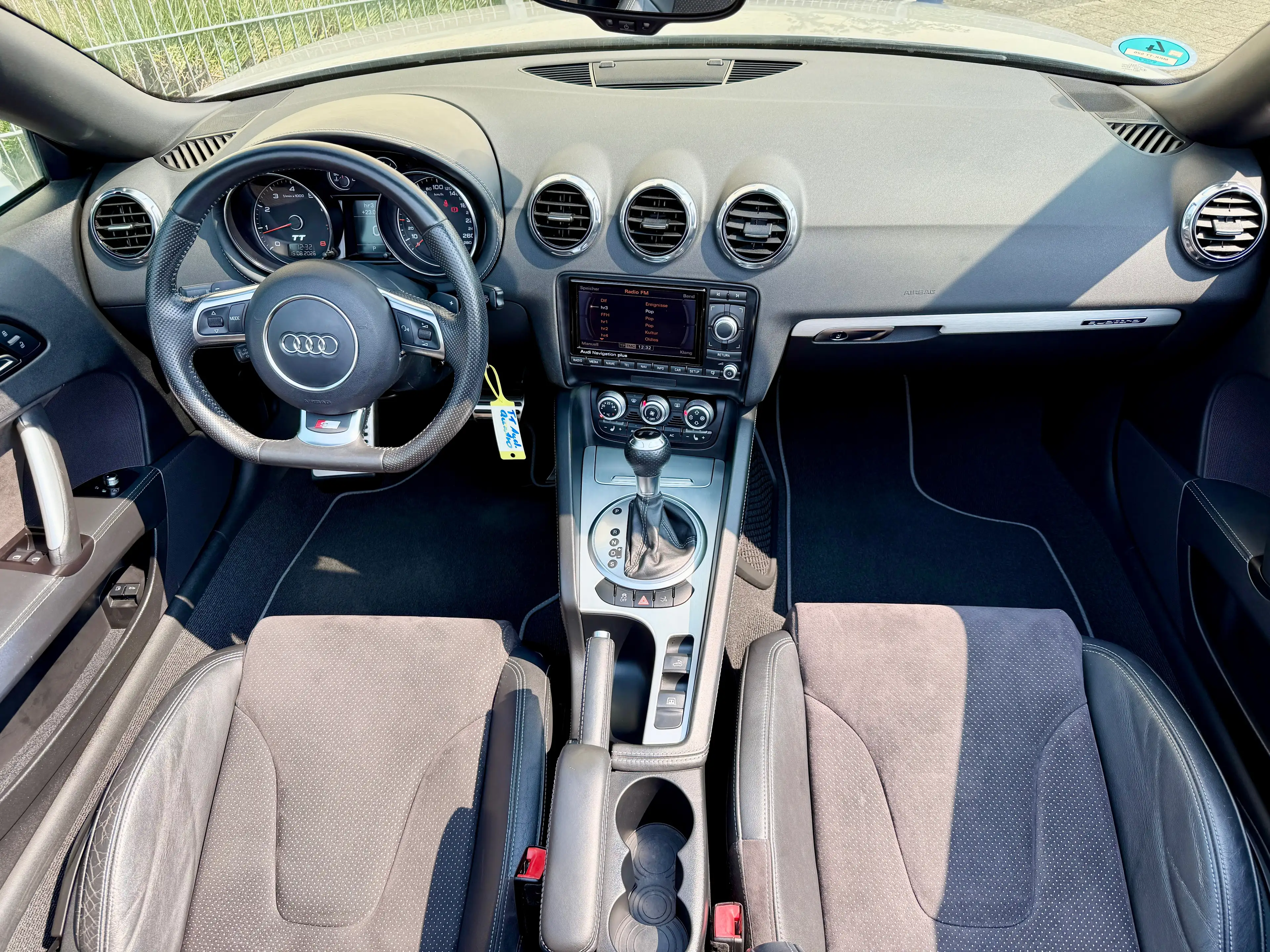Audi TT 2.0 *Automatik*S-Line *Quattro*1. Hand*TÜV+ Insp Neu*SHZ*PDC — photo 11