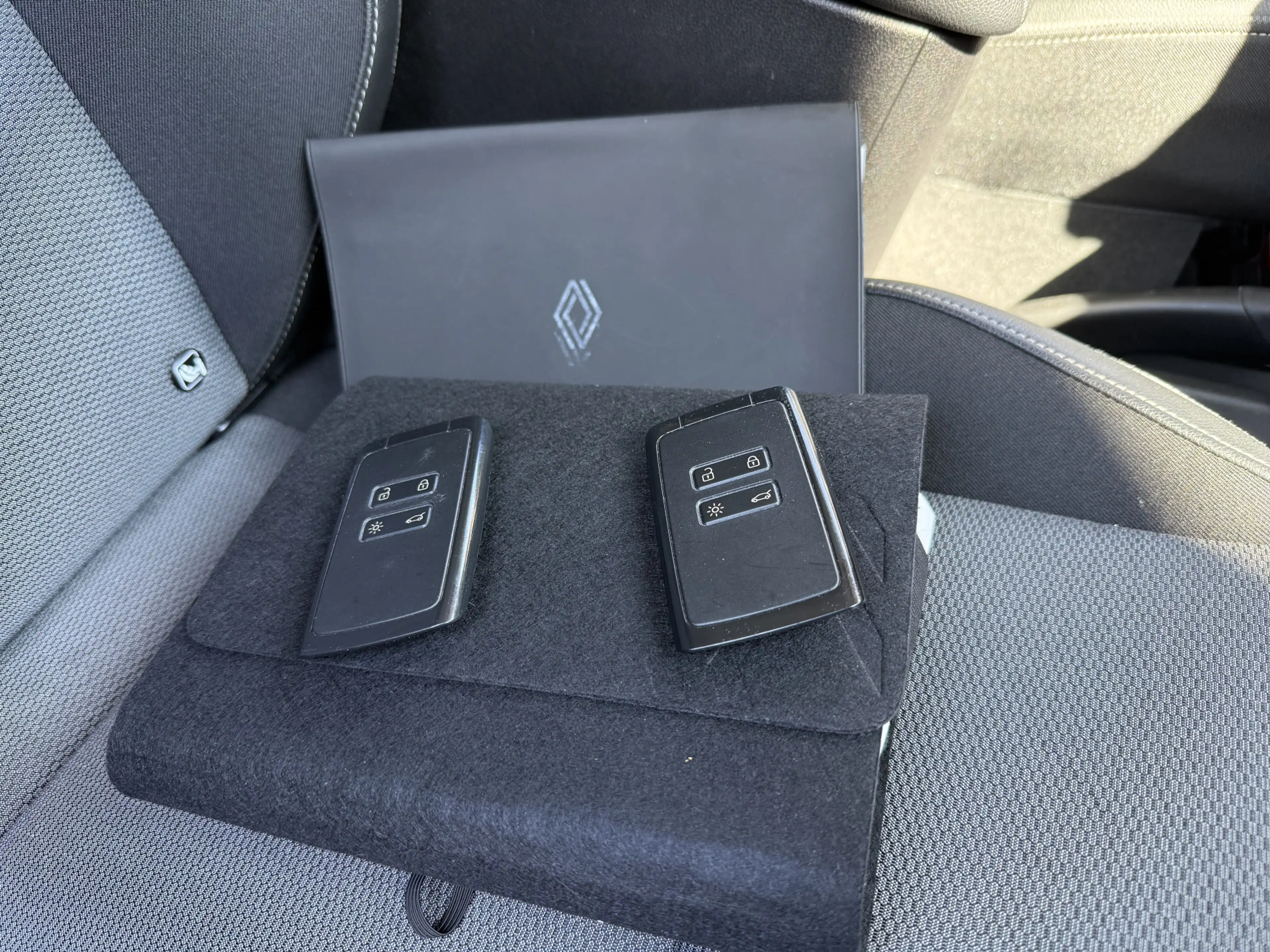 Renault Kangoo 1.3 TCe Navi Camera Pdc Keyless — photo 11