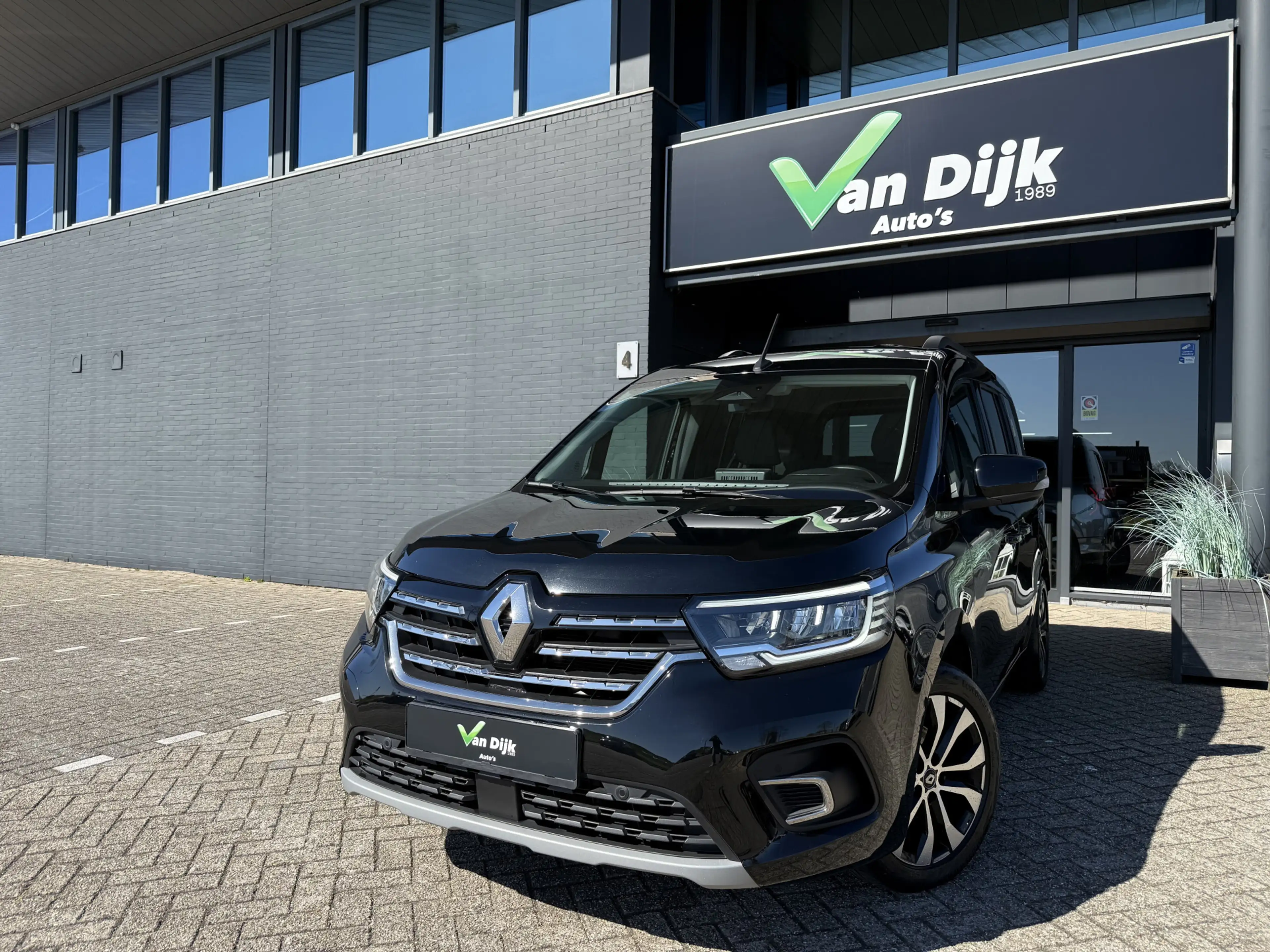 Renault Kangoo 1.3 TCe Navi Camera Pdc Keyless — photo 4