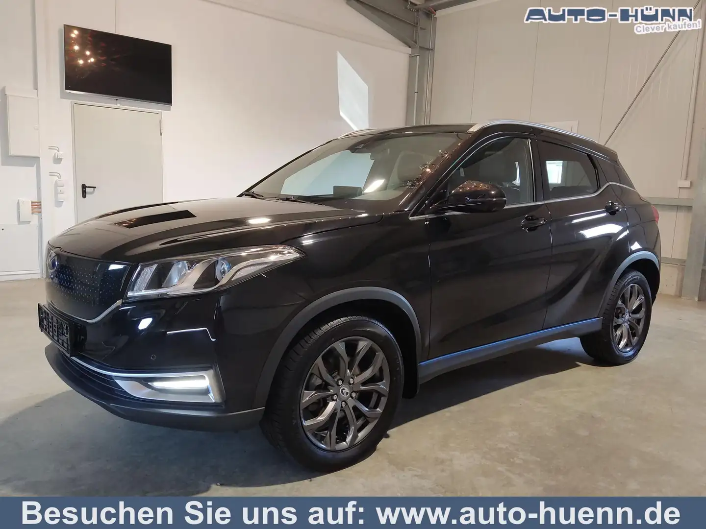 DFSK Seres 3 Luxury 163 PS-Navi-Panodach-360°Kamera-SHZ-18"A... Schwarz - 1