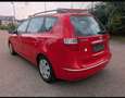 Hyundai i30 1.6 Crdi Classic TÜV 02.2026 Rot - thumbnail 2